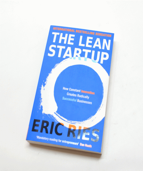 THE LEAN STARTUP. THE LEAN STARTUP.